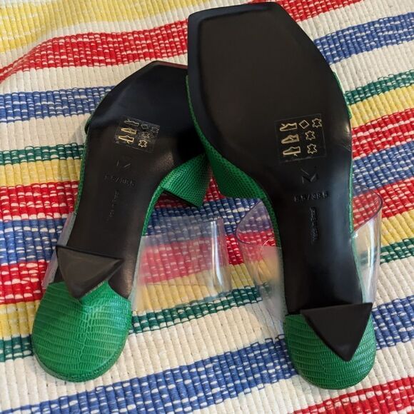 Viola green leather sandals from Mercedes Castillo - Picture 10 of 14